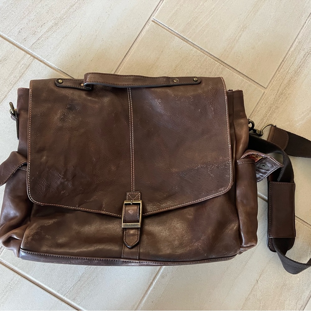 Robert Graham Brown Leather Messenger Bag